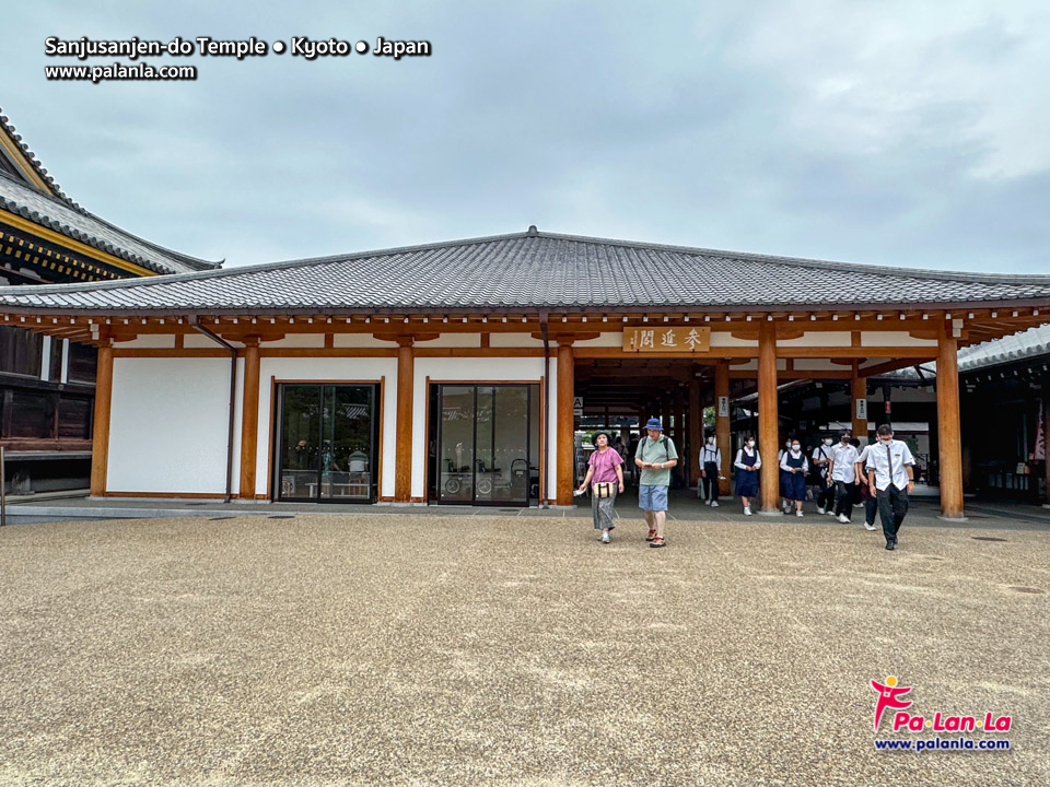 Sanjusanjen-do Temple